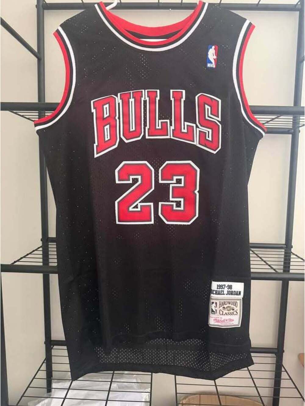 Michael Jordan Chicago Bulls Basketball Jersey NWT Adult XL